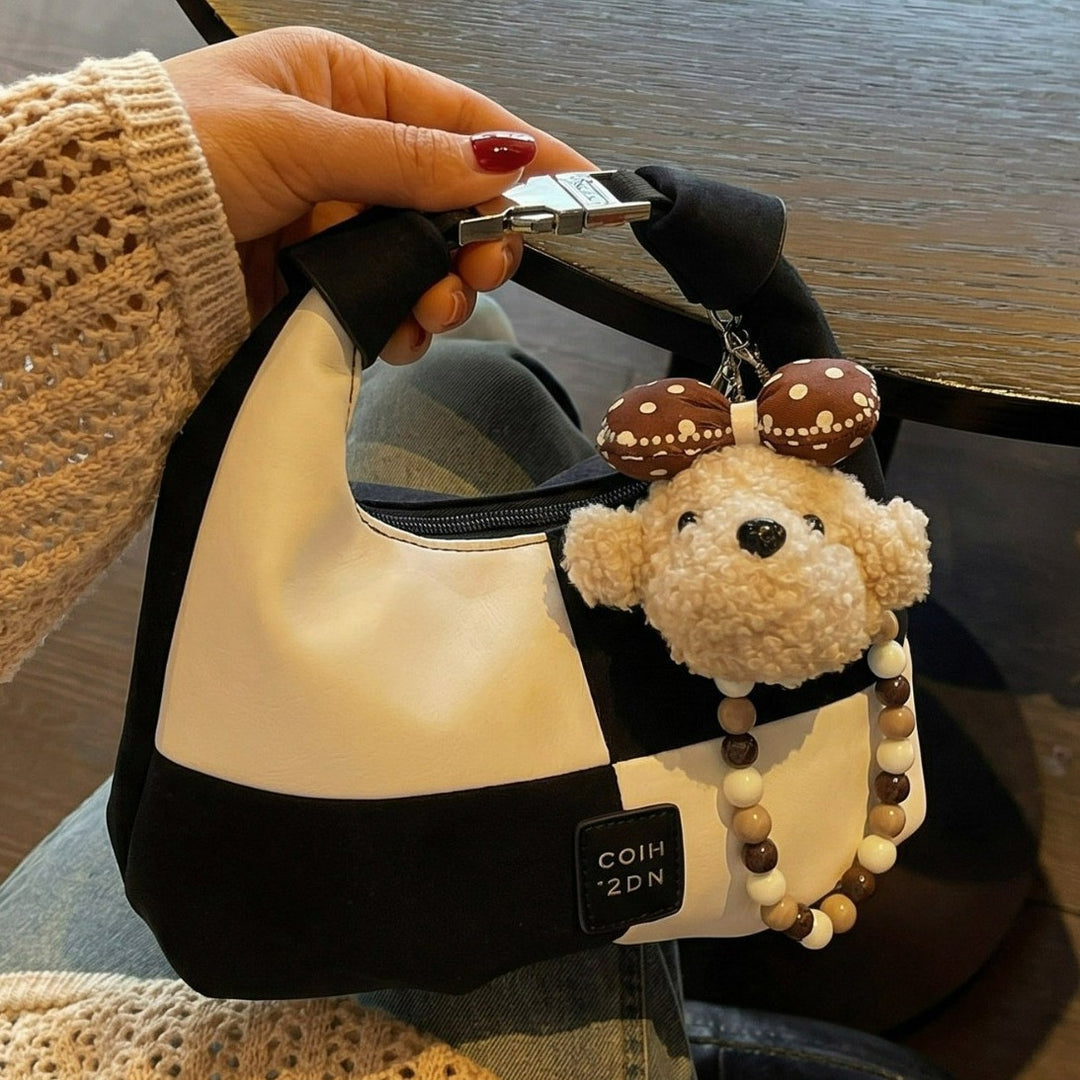 Damen modische Tasche mit niedlichem Plüschanhänger Nord Taschen