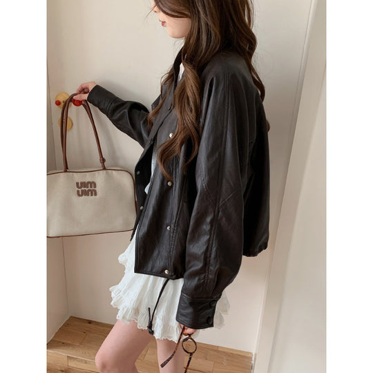 Damen Oversized Bikerjacke aus Kunstleder mit breitem Revers und voluminösen Ärmeln Nord Taschen