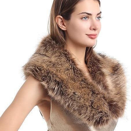 Damen Abnehmbare Kunstpelz‑Stola mit voluminösem Schalkragen Nord Taschen