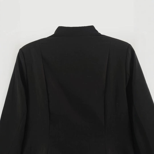 Damen Kurzjacke im Chinoiserie‑Stil mit Stehkragen und Knotenknopfverschluss Nord Taschen