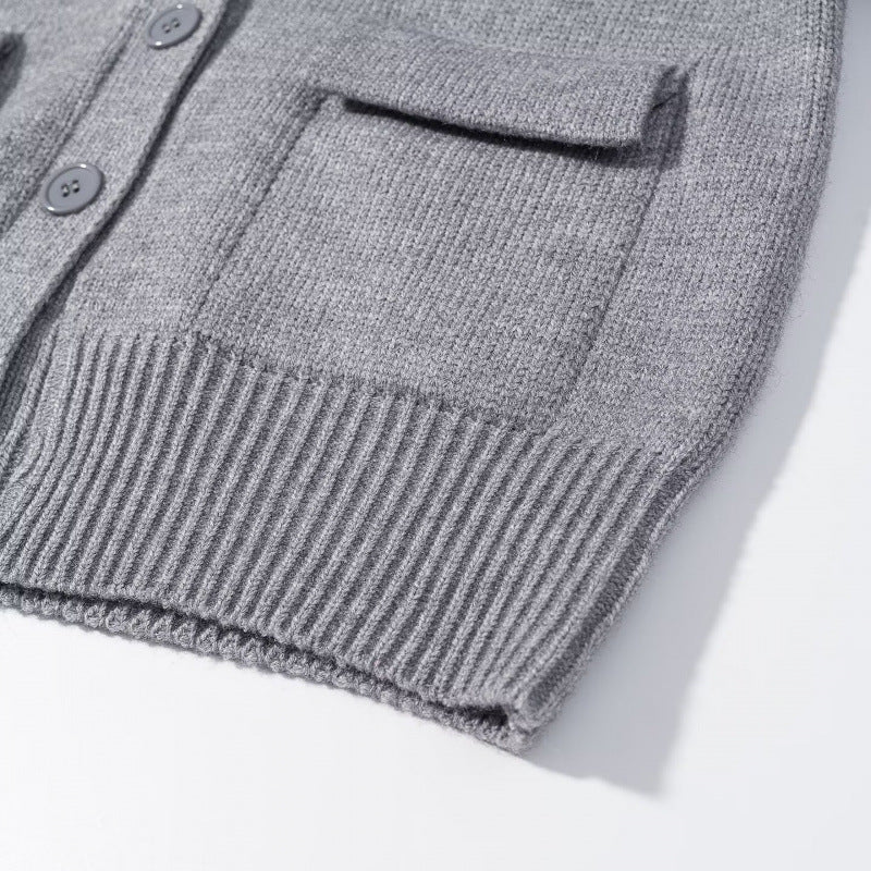 Damen Strickcardigan mit großem Schalkragen, Knopfleiste und aufgesetzten Taschen Nord Taschen