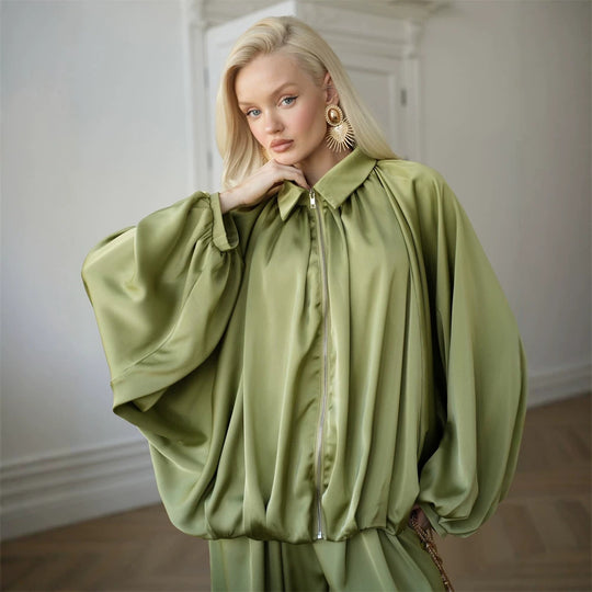 Damen Elegantes Satin-Zweiteiler-Set mit Oversize-Blouson und weiter Palazzo-Hose Nord Taschen