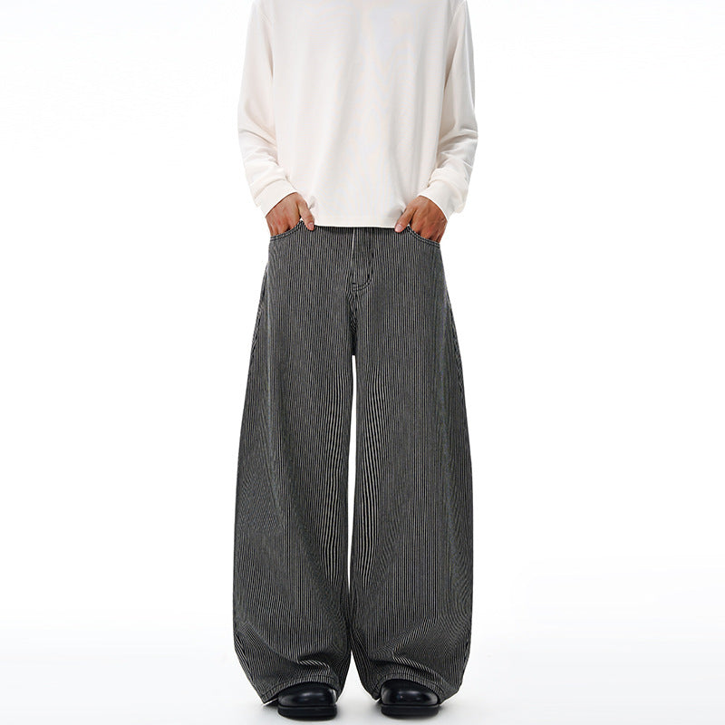 Herren Extraweite Pinstripe‑Palazzohose mit tiefem Schritt und fließender Silhouette Nord Taschen