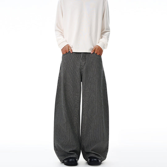 Herren Extraweite Pinstripe‑Palazzohose mit tiefem Schritt und fließender Silhouette Nord Taschen