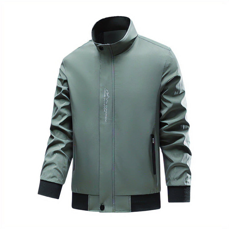 Herren Sportliche Übergangsjacke mit hochschließendem Kragen und seitlichen Reißverschlusstaschen Nord Taschen