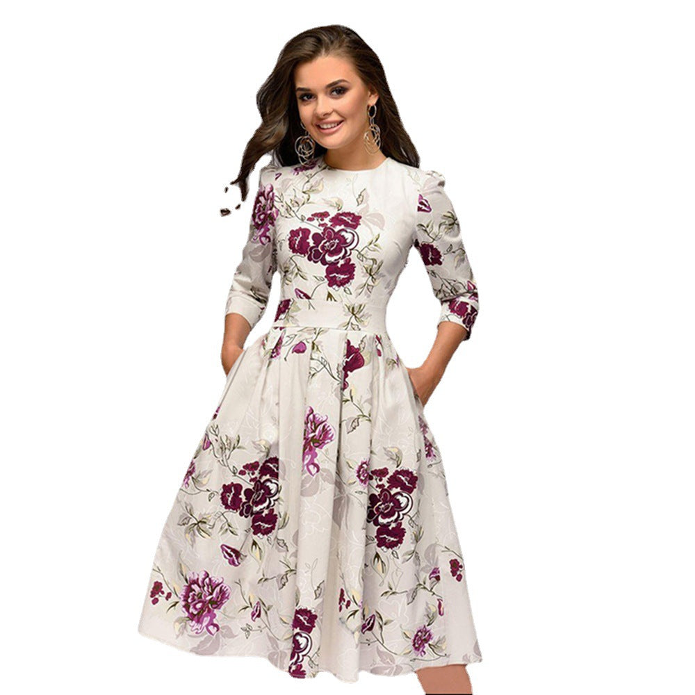 Damen Midikleid mit taillierter Silhouette und floraler Jacquardstruktur Nord Taschen