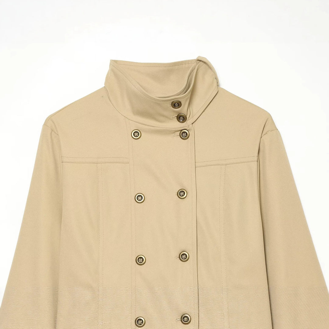 Damen Kurzblouson im Utility‑Stil mit hohem Stehkragen und doppelreihiger Knopfleiste Nord Taschen
