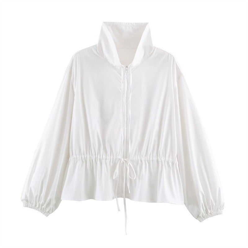 Damen Leichte taillierbare Windjacke mit Stehkragen, Tunnelzug und Ballonärmeln Nord Taschen