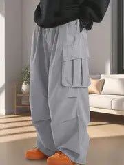 Herren Baggy-Cargohose im Oversize-Utility-Style mit elastischem Bund & Mehrfachtaschen Nord Taschen