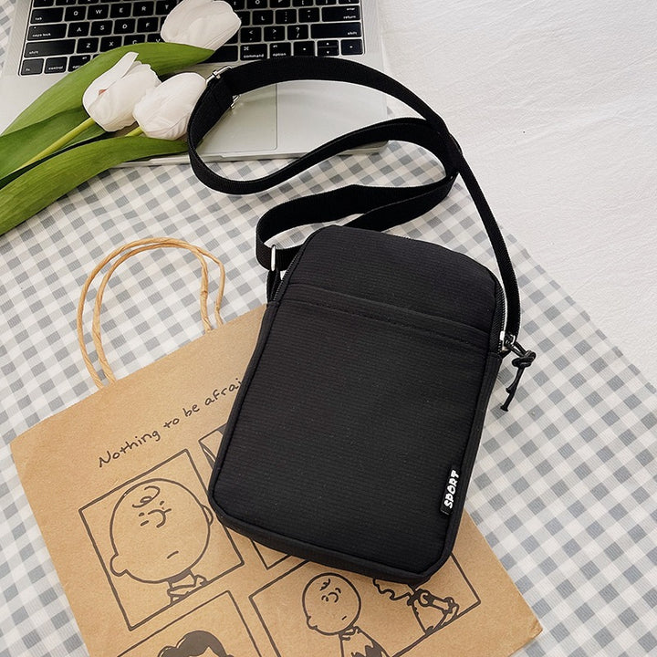 Damen praktische Umhängetasche aus strapazierfähigem Material Nord Taschen