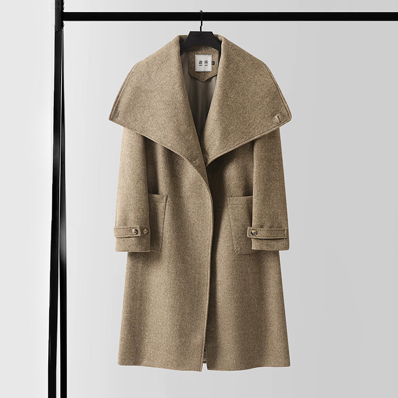 Damen Eleganter langer Wollmix-Cocoon-Mantel mit überlappendem Schalkragen und aufgesetzten Taschen Nord Taschen