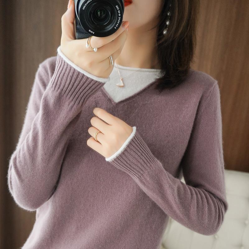 Damen Weicher V‑Ausschnitt-Pullover aus Kaschmir‑Look mit kontrastierter Kantenverzierung Nord Taschen