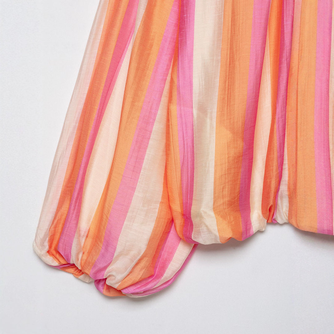 Damen Leichte gestreifte Cropped-Bomberjacke aus transparentem Crêpe mit Ballonärmeln Nord Taschen