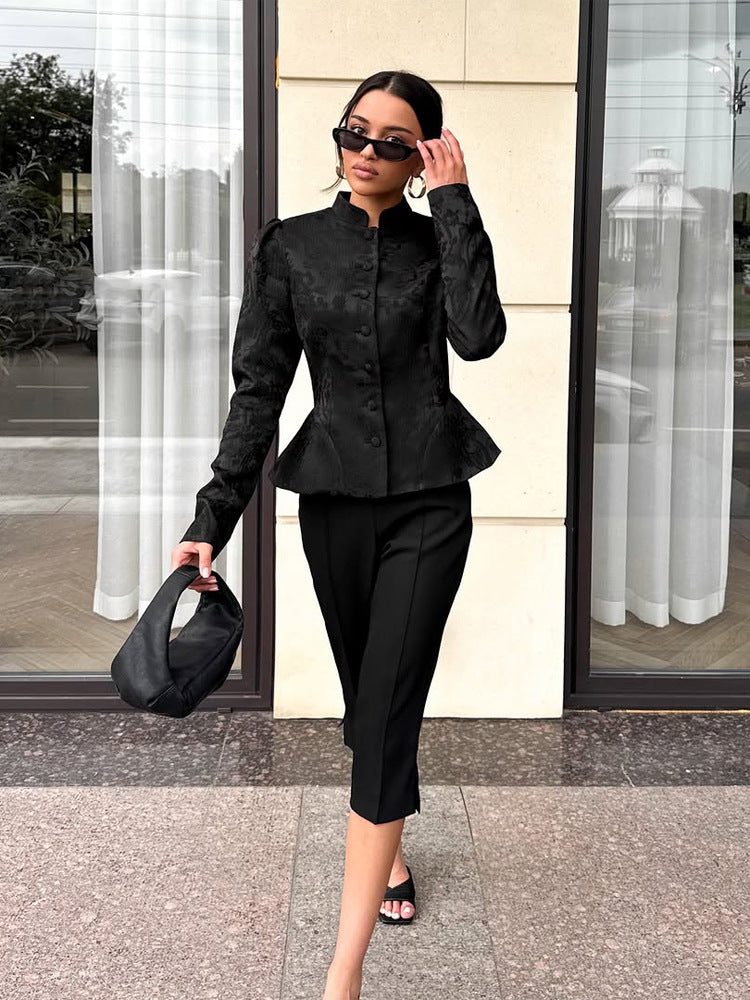 Damen Taillierter Jacquard-Blazer mit Stehkragen, Puffärmeln und Schößchen Nord Taschen