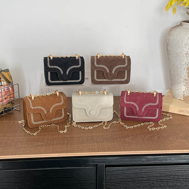 Damen Mini-Henkeltasche mit elegantem Steppmuster und goldenen Akzenten Nord Taschen
