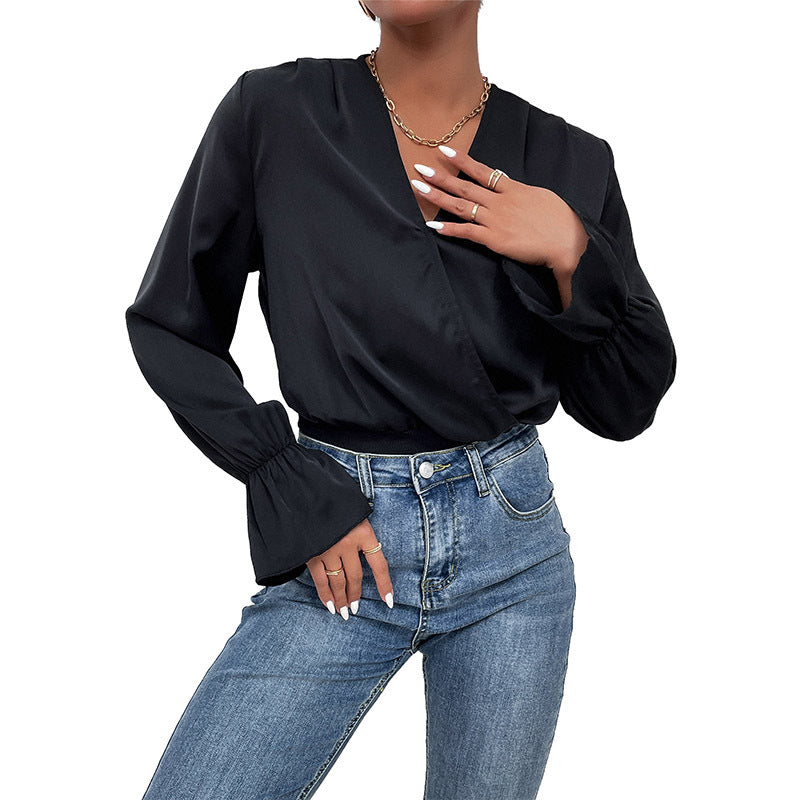 Damen Satin-Body mit Wickel-V-Ausschnitt, tailliertem Rippbund und Volantärmeln Nord Taschen