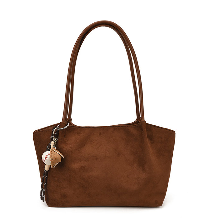Damen Schultertasche aus weichem Kunstleder mit eleganten Akzenten Nord Taschen