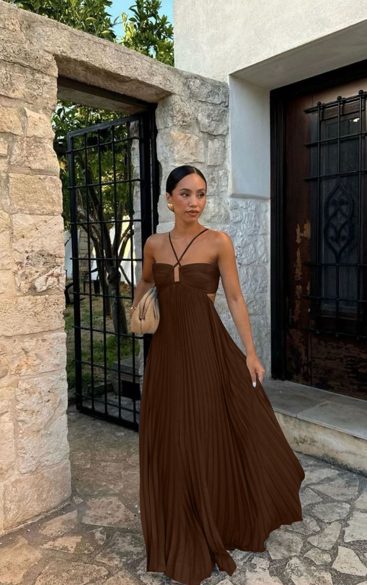 Damen Plisseekleid mit schulterfreiem Design und raffinierten Trägerdetails