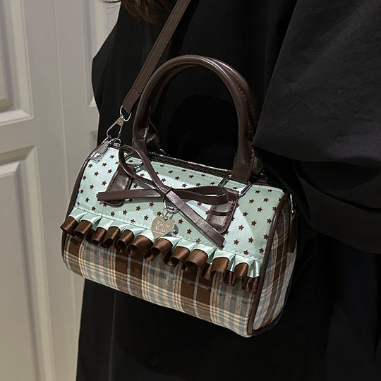 Damen modische Handtasche mit verspieltem Rüschendesign und charmanten Details Nord Taschen