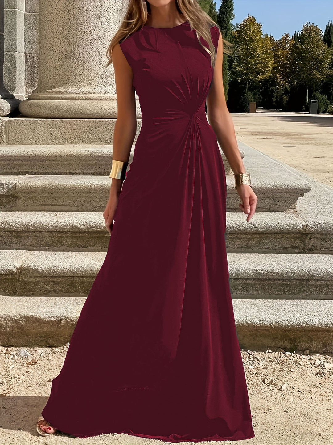Damen Elegantes Maxikleid mit Raffungen und Rundhalsausschnitt