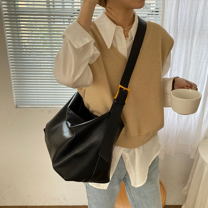 Damen Hobo-Tasche mit luxuriöser Lederoberfläche und elegantem Design Nord Taschen