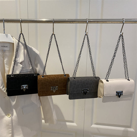 Damen Designer Umhängetasche mit edler Kettenverschlusstechnik Nord Taschen