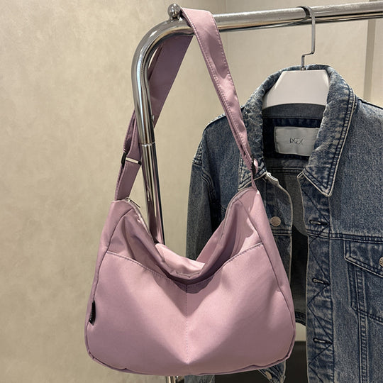 Damen Hobo-Tasche aus strapazierfähigem Material mit elegantem Design Nord Taschen
