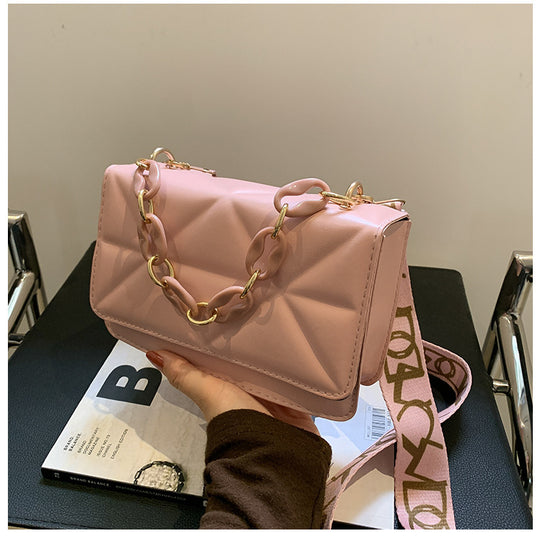 Damen Umhängetasche mit modischem Kettendesign Nord Taschen