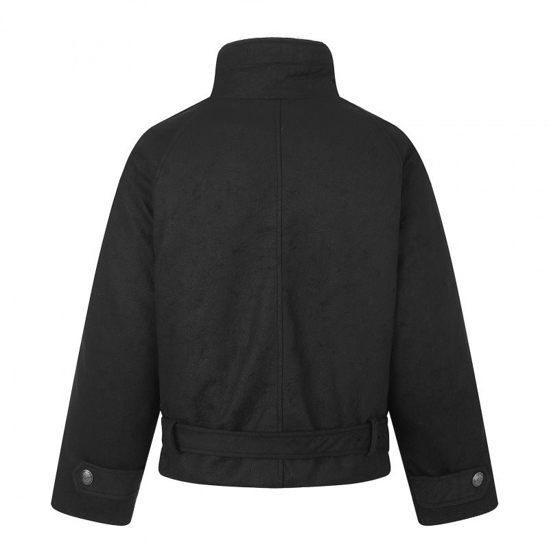 Herren Kurz geschnittene doppelt geknöpfte Aviator‑Jacke mit Teddyfutter, Stehkragen und Taillengürtel Nord Taschen