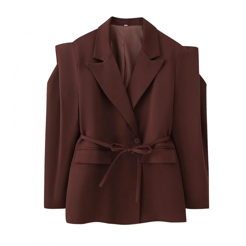 Damen Taillierter Blazer mit zarter Bindeband-Taille, betonter Schulterpartie und Pattentaschen Nord Taschen