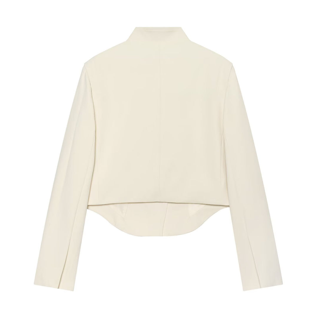 Damen Kurze Tailleurjacke mit Stehkragen, asymmetrischem Saum und Nahttaschen Nord Taschen