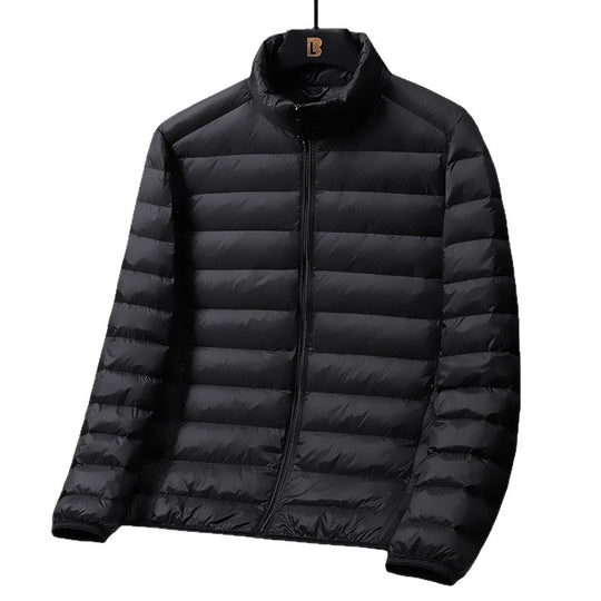 Herren Ultraleichte gesteppte Daunenimitat‑Steppjacke mit Stehkragen und Packfunktion Nord Taschen