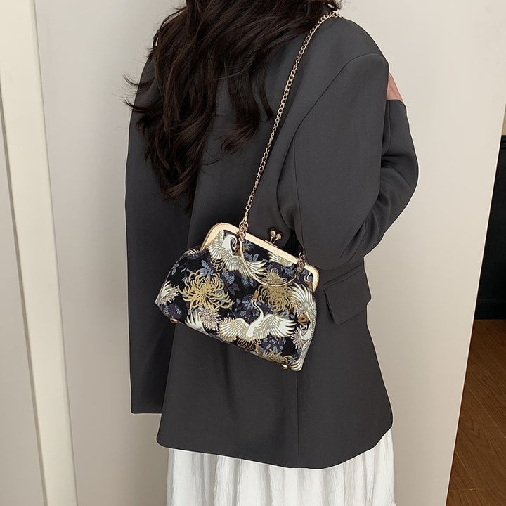 Damenhandtasche mit eleganter floraler Stickerei Nord Taschen