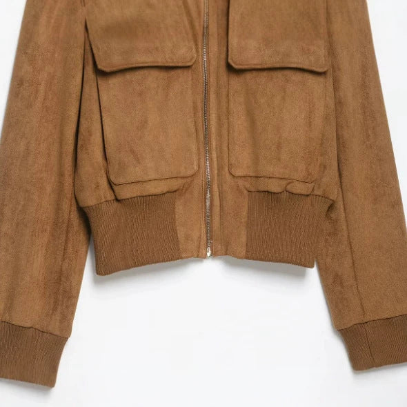 Damen Kurzer Veloursleder‑Bomber mit Stehkragen, aufgesetzten Klappentaschen und Rippenbündchen Nord Taschen