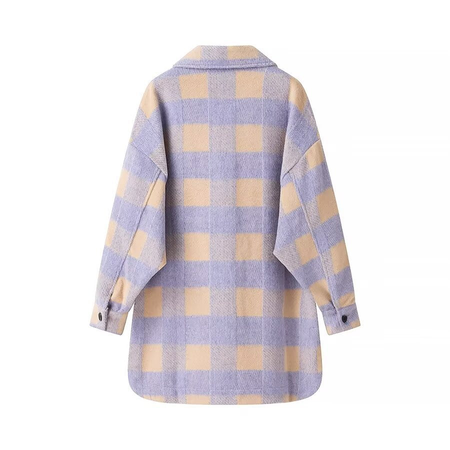 Damen Oversize-Karo‑Teddyjacke mit verlängertem Rückenteil und aufgesetzten Brusttaschen Nord Taschen