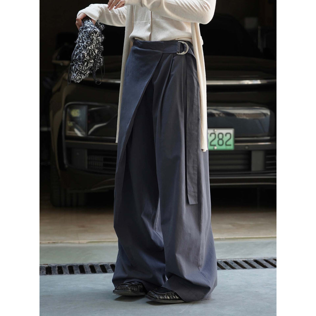 Damen Weite Wickel‑Hose mit D‑Ring‑Bund und Plissee-Detail Nord Taschen