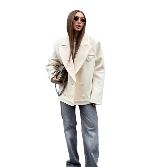 Damen Oversize Doppelreihiger Kurzblazer im Cocoon-Schnitt aus Wollmix Nord Taschen