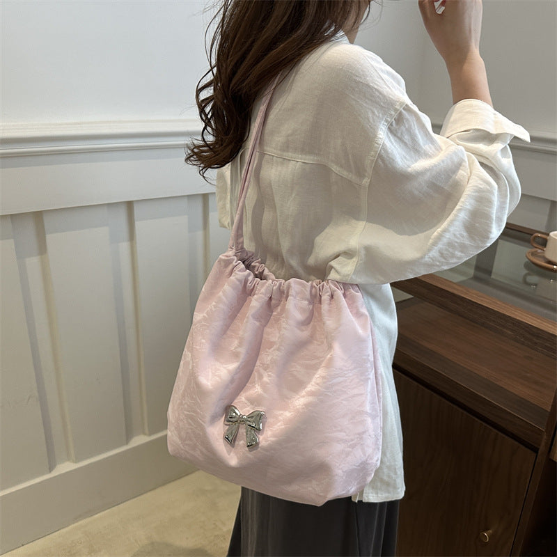 Damen praktische Tragetasche mit elegantem Schleifenakzent Nord Taschen