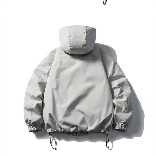 Unisex Wasserdichte technische Kapuzenjacke mit Mehrfach‑Taschen und verstellbarem Saum Nord Taschen
