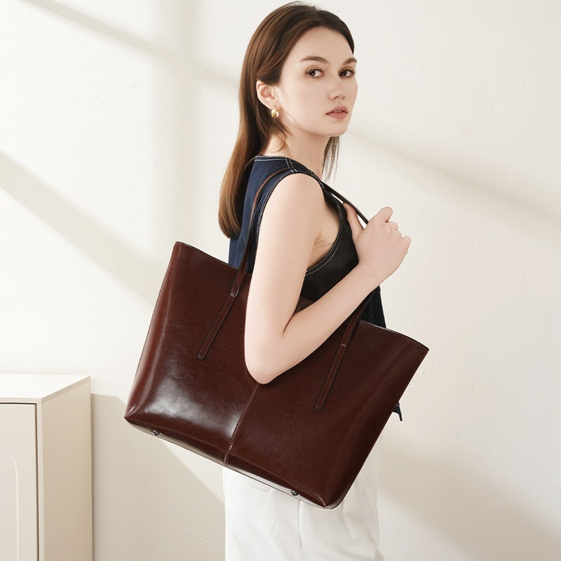 Damen Tote-Tasche mit elegantem Design und geräumigem Innenraum Nord Taschen