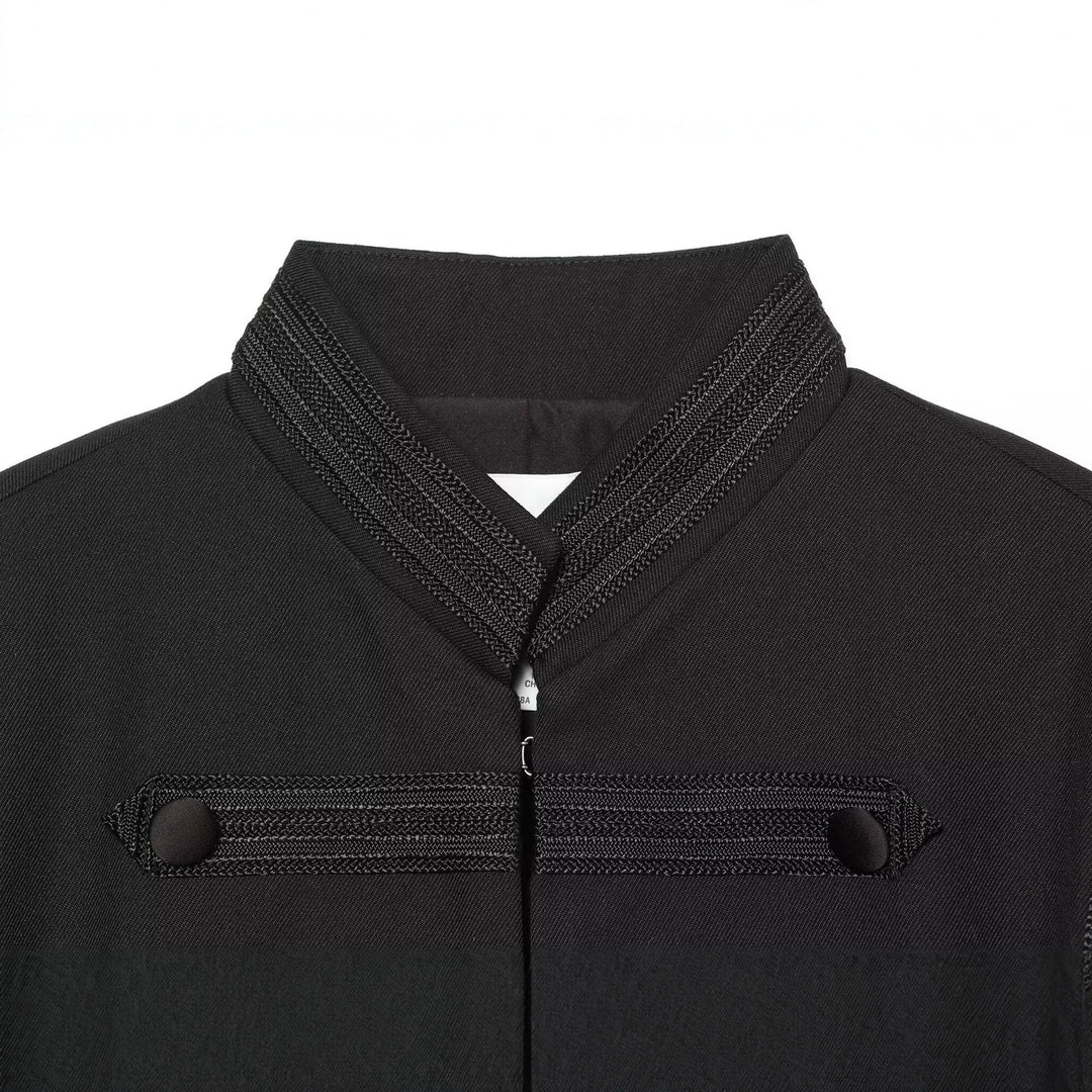 Damen Cropped-Kastenjacke im historischen Militärstil mit Zierriegeln Nord Taschen