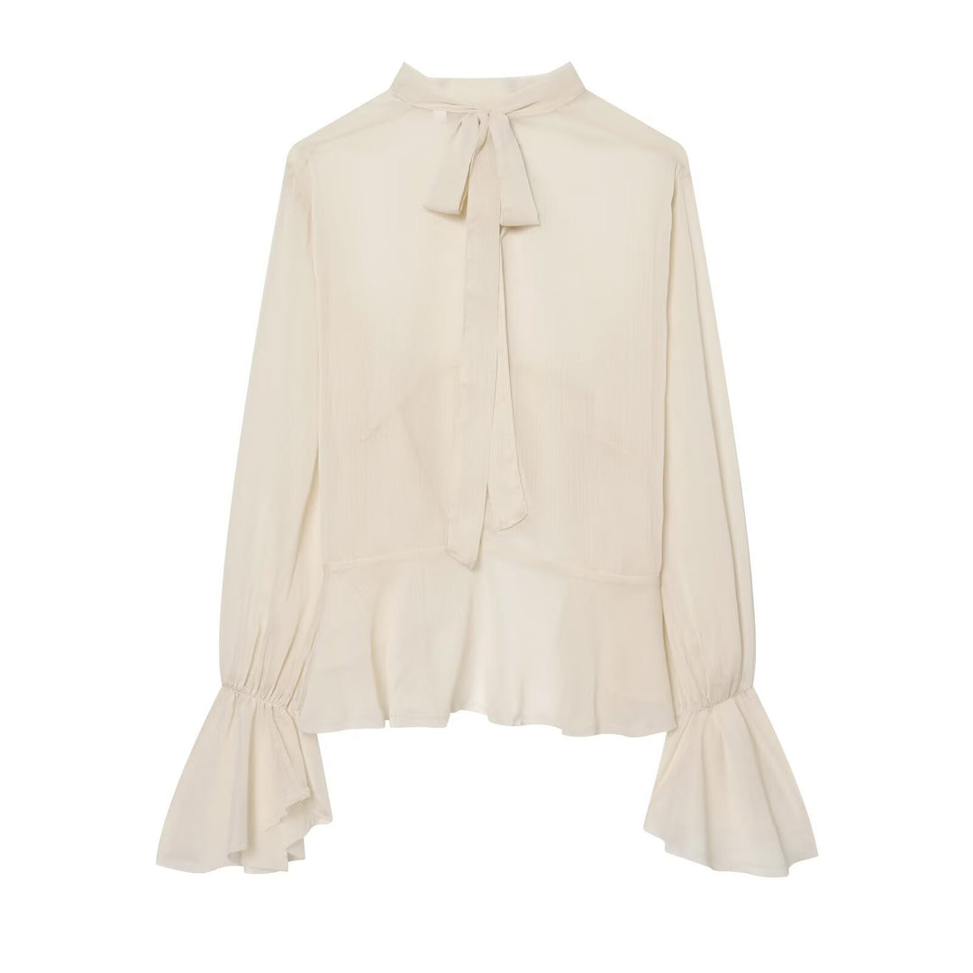Damen Asymmetrische Volant-Bluse mit hohem Vorderteil, tiefem Rückteil und Trompetenärmeln Nord Taschen