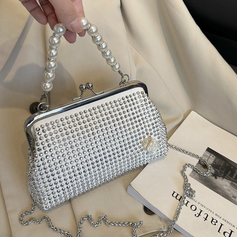 Damen Glamouröse Abendtasche mit Perlenverzierung und funkelndem Design Nord Taschen