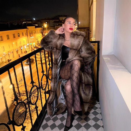 Damen Luxuriöser Oversize-Kunstpelzmantel mit Kapuze und satiniertem Futter Nord Taschen