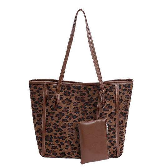 Damen stilvolle Shopper-Tasche im modernen Animal-Print Nord Taschen
