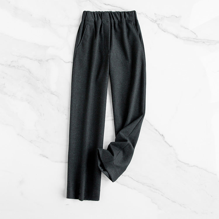 Damen Bequeme und stylische Stoffhose Nord Taschen