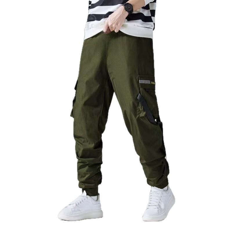 Herren Tapered Cargo-Jogginghose mit mehrfachen Klapp‑ und Gurtbandtaschen Nord Taschen