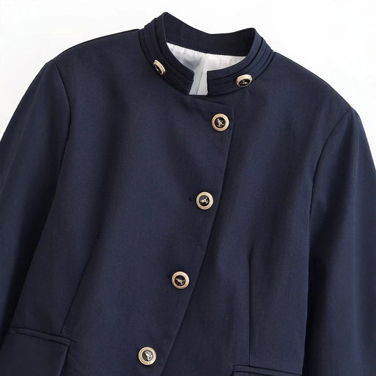 Damen Elegante taillierte Kurzjacke im Marine-Stil mit Stehkragen, Zierknopfleiste und Pattentaschen Nord Taschen