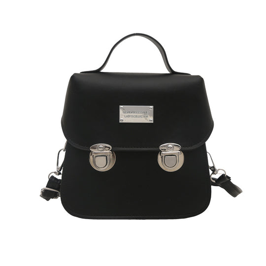 Damen praktische Crossbody-Rucksackhandtasche mit stilvollen Metallakzenten Nord Taschen