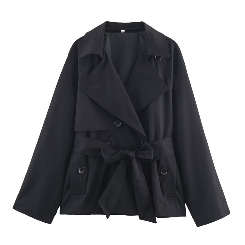 Damen Gekürzte Trenchjacke mit Schalkragen, Bindegürtel und Pattentaschen Nord Taschen